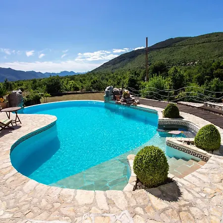 Luxury With A Swimming Pool Bajici, Zagora - 11328 Grabovac (Split-Dalmatia)