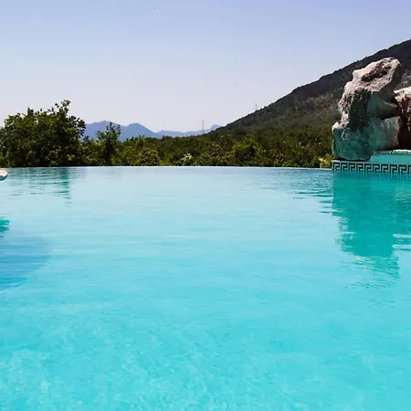 Vila Luxury With A Swimming Pool Bajici, Zagora - 11328 Grabovac (Split-Dalmatia)