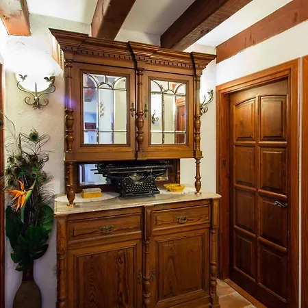 Vila Luxury With A Swimming Pool Bajici, Zagora - 11328 *